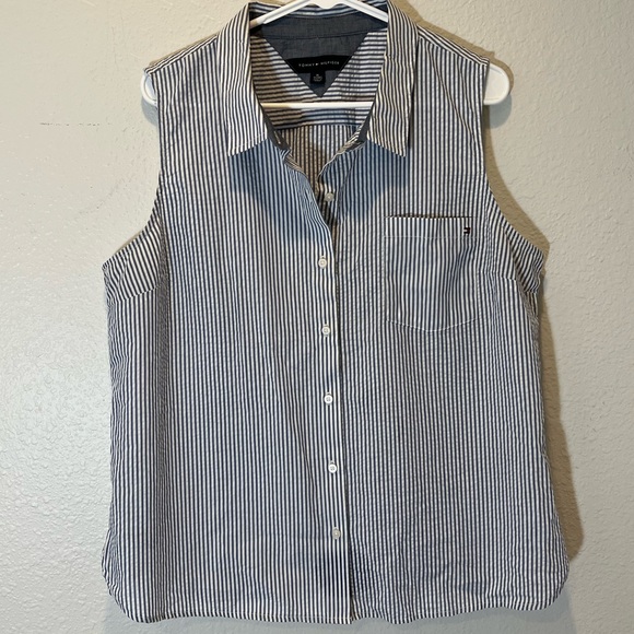 Tommy Hilfiger Tops - Tommy Hilfiger Classic Blue and White Pinstripe Sleeveless Blouse XL
